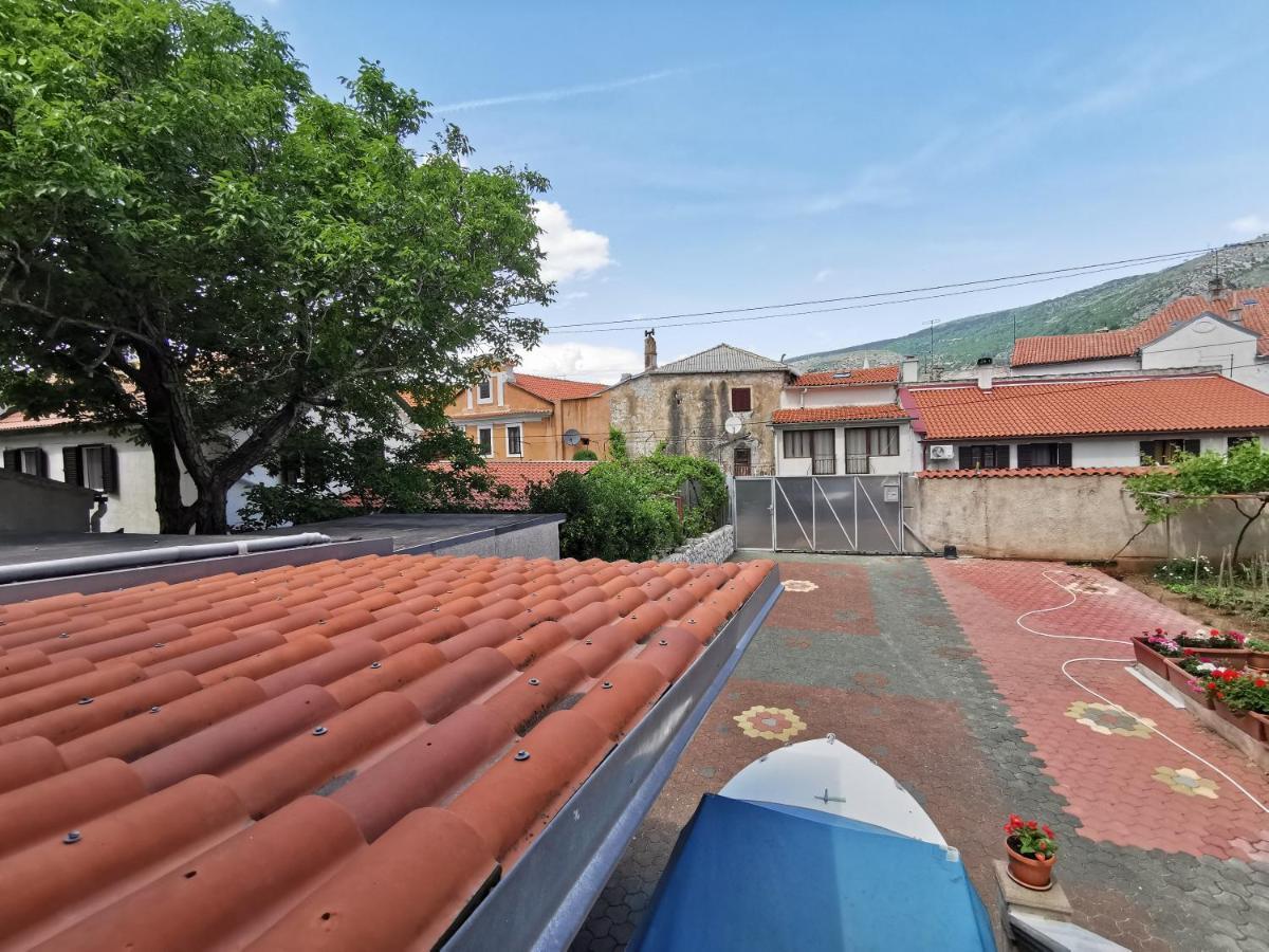 Apartman Pod Nehajem Apartment Senj  Bagian luar foto